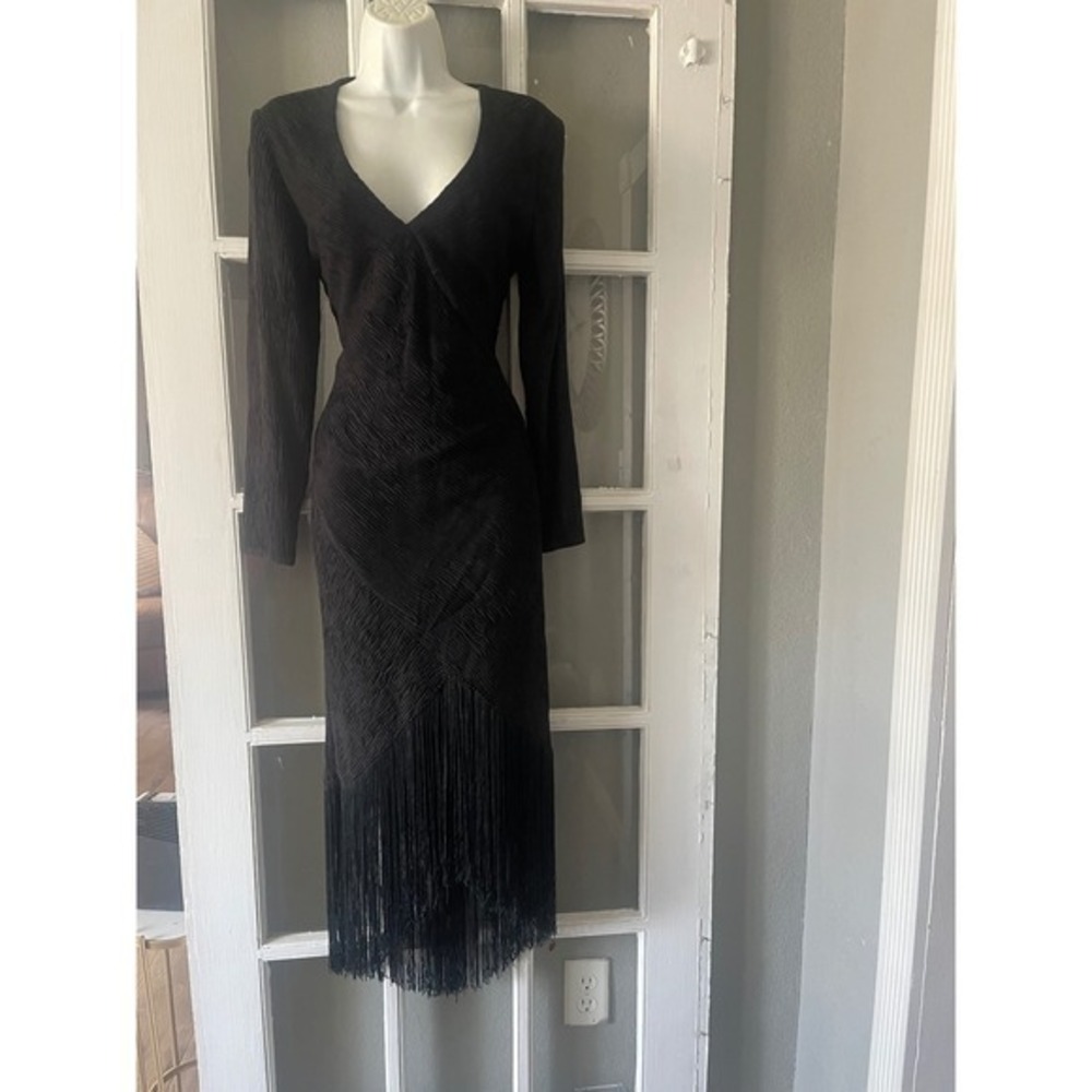 Joy Stevens Vintage Fringe Hem V-Neck Long Sleeve Midi Dress